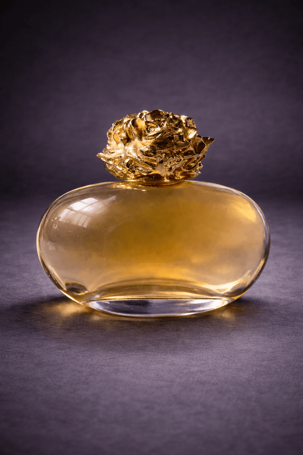 flacon parfum développement-premier tirage verre du flacon de parfum Zouck design de Pierre Dinand. capot zamak galvanisée or